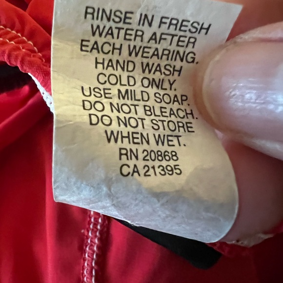 Dolfin Competition LTF Series Swim Suit Red Swimsuit Girls Juniors Size 22 NWT - Picture 9 of 10